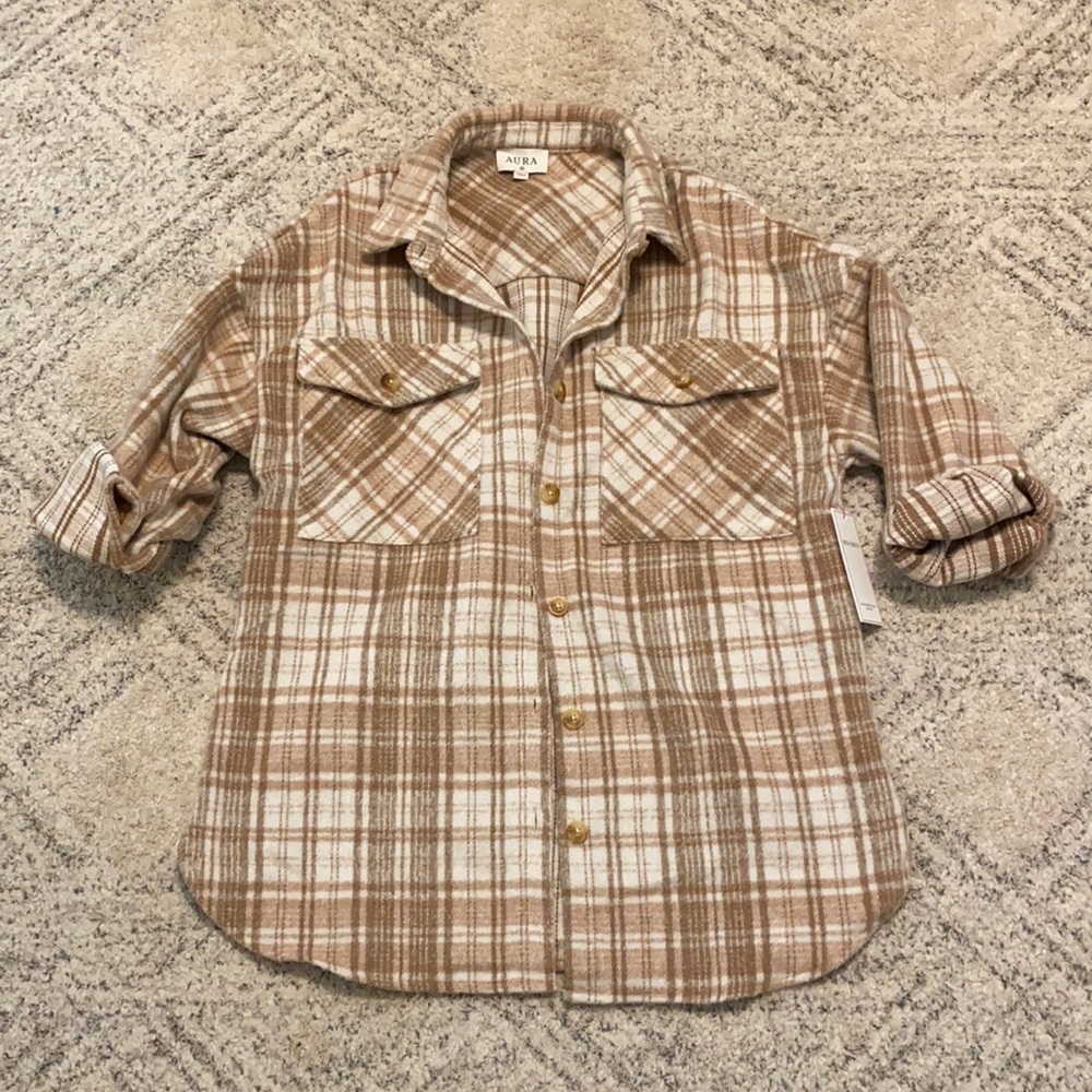 NWT shacket